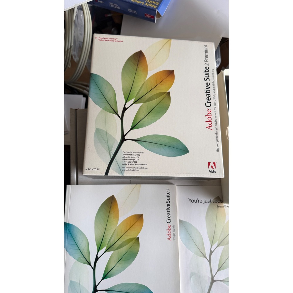 Adobe Creative Suite 2 Premium Macintosh CS2 Photoshop Illustrator InDesign Box - Picture 4 of 8